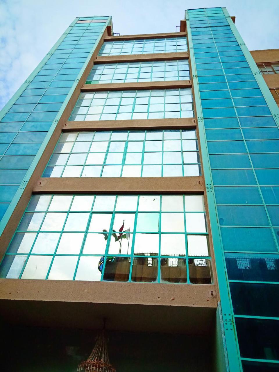 Indus Hotel Hiderábád Kültér fotó
